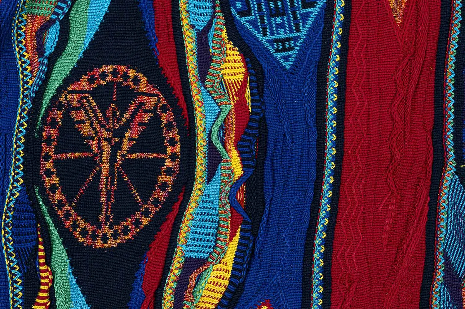 Jaquard Pullover mit Logo